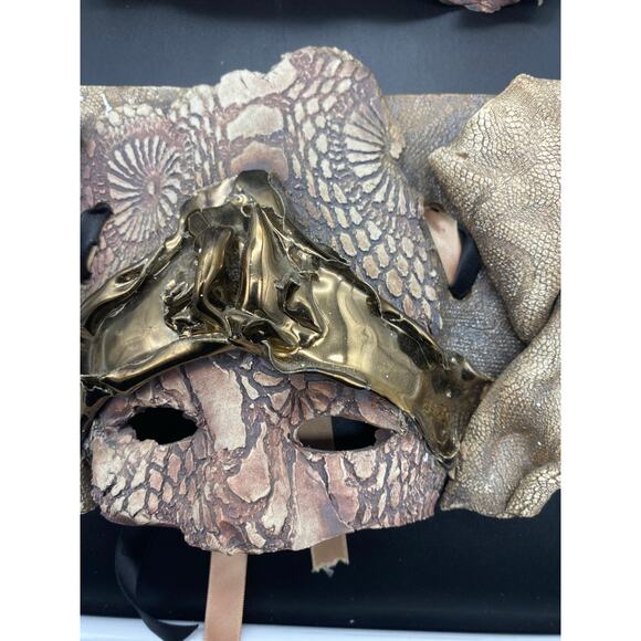 Vintage Pair Signed‎ studio pottery Mask Ceramic raku venetian New Orleans Art - Picture 7 of 9